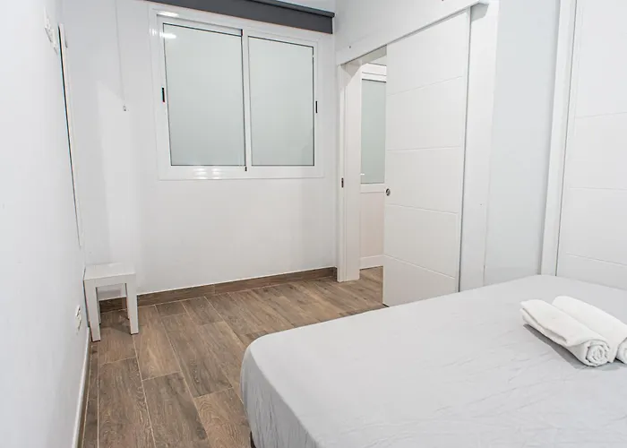 A 3 Min Playa Canteras *